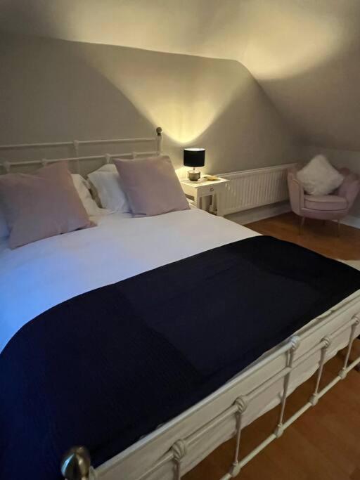 The Pheasantry - Guest House In Beautiful Rural Location Олдермастон Экстерьер фото